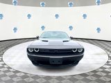 Used 2017 Dodge Challenger SXT image 2