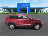 Used 2011 Jeep Grand Cherokee Laredo image 4
