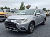 Used 2019 Mitsubishi Outlander SE image 3