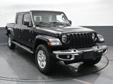 Used 2023 Jeep Gladiator Sport image 6