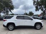 Used 2020 Chevrolet Traverse LS image 2