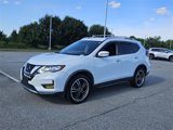 Used 2019 Nissan Rogue SV image 3