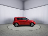 Used 2018 Kia Soul + image 2
