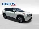 Used 2021 Nissan Rogue SV image 3