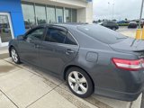 Used 2011 Toyota Camry SE image 2