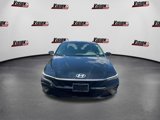 Used 2025 Hyundai Elantra SE image 2