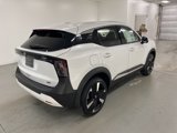 New 2025 Nissan Kicks SR image 5