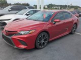 Certified 2019 Toyota Camry SE image 3