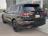 Used 2023 Mitsubishi Outlander SE Black Edition image 3