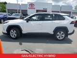 Used 2020 Toyota RAV4 LE image 3