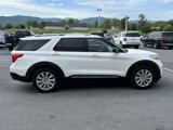 Used 2022 Ford Explorer Limited w/ Equipment Group 301A image 5