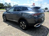 Used 2023 Kia Sportage EX image 3