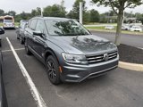 Certified 2021 Volkswagen Tiguan SE w/ Panoramic Sunroof Package image 2