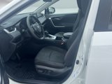 Used 2022 Toyota RAV4 XLE image 4