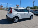 Used 2022 Kia Soul LX w/ Technology Package image 4