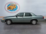 Used 2005 Ford Crown Victoria LX image 2