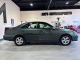 Used 2002 Toyota Camry SE image 3
