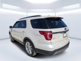 Used 2017 Ford Explorer XLT w/ Equipment Group 202A image 5