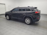 Used 2016 Jeep Cherokee Latitude image 3