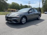 Certified 2025 Hyundai Elantra SE image 2