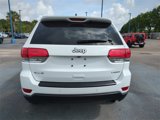 Used 2019 Jeep Grand Cherokee Laredo image 3