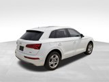 Used 2019 Audi Q5 2.0T Premium w/ Convenience Package image 4