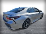 Used 2023 Toyota Camry SE image 5