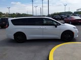 New 2024 Chrysler Pacifica Touring-L w/ S Appearance Package image 5