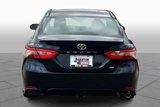 Used 2018 Toyota Camry SE image 4