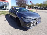 Used 2019 Toyota Avalon Limited image 3