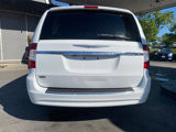 Used 2016 Chrysler Town & Country Touring image 6