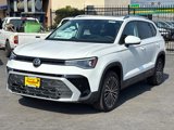 New 2025 Volkswagen Taos SE image 2