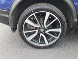 Used 2017 Nissan Rogue Sport SL w/ SL Premium Package image 5