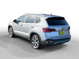 Used 2022 Volkswagen Taos SE image 3