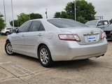 Used 2010 Toyota Camry Hybrid image 3
