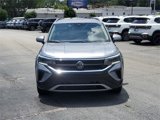 Certified 2024 Volkswagen Taos SE image 2