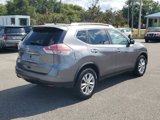 Used 2016 Nissan Rogue SV w/ SV Premium Package image 4