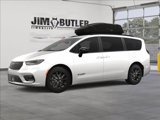 New 2025 Chrysler Pacifica Select image 3