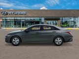 New 2025 Hyundai Elantra SE image 3