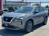 Used 2022 Nissan Rogue S image 2