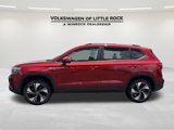 Used 2023 Volkswagen Taos SE image 2