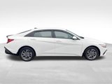 Used 2024 Hyundai Elantra Blue image 3