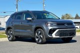 New 2025 Volkswagen Taos SE image 2