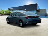 New 2025 Hyundai Elantra SE image 5
