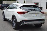 Used 2017 INFINITI QX30 AWD image 4