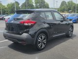 Used 2020 Nissan Kicks SR image 3
