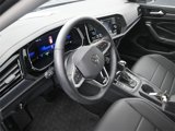 Used 2024 Volkswagen Jetta SE image 5