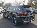 New 2025 Kia Sorento S image 5