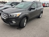 Used 2018 Ford Escape SE w/ SE Sync 3 Package image 2