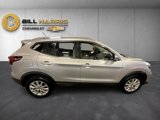 Used 2020 Nissan Rogue Sport SV image 4